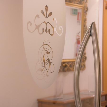 Ruggiero Park Hotel فالو ديلا لوكانيا المظهر الخارجي الصورة
