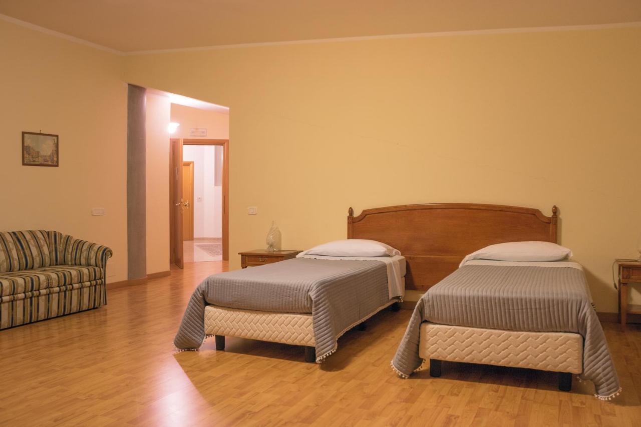 Ruggiero Park Hotel فالو ديلا لوكانيا المظهر الخارجي الصورة