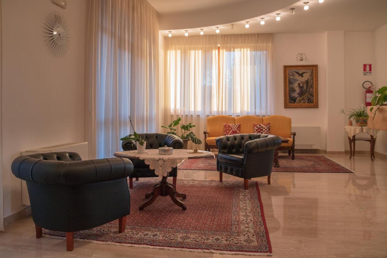 Ruggiero Park Hotel فالو ديلا لوكانيا المظهر الخارجي الصورة